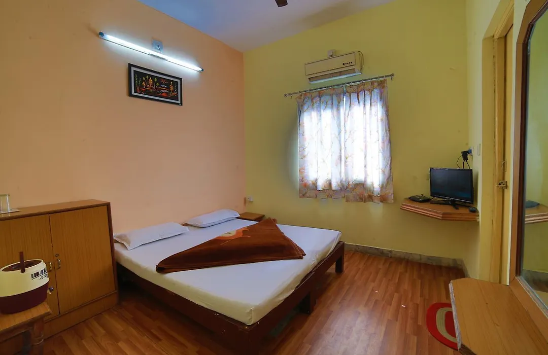 Hotel Narayan Villa-1